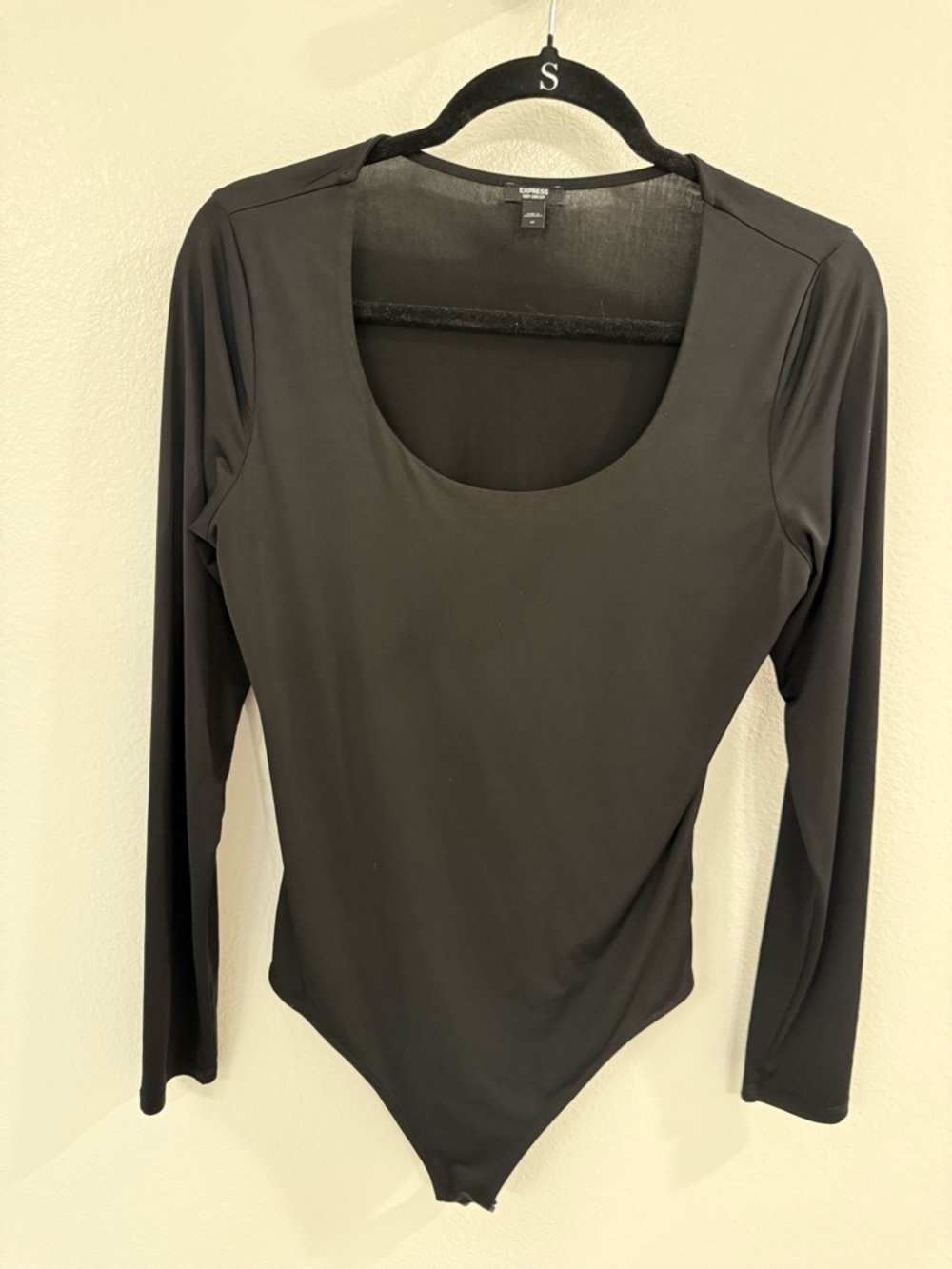 Express Black Long-Sleeve Scoop-Neck Bodysuit